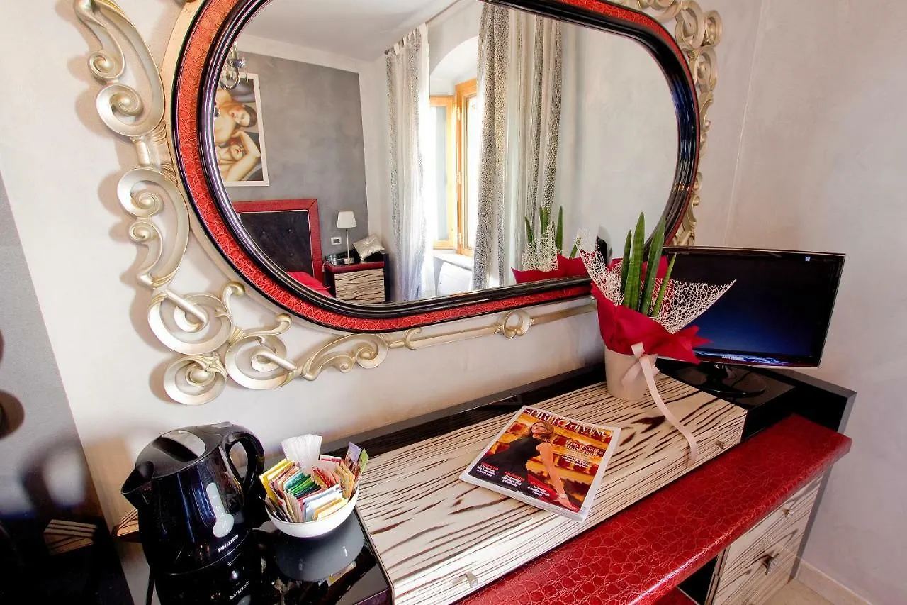 Strada Giulia 16 Hotel Bolgheri 0*,  Italy